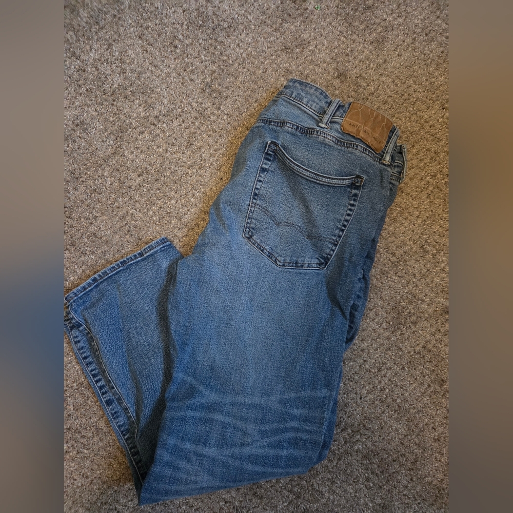 American Eagle Slim Straight Jeans 38x30 EUC Mens